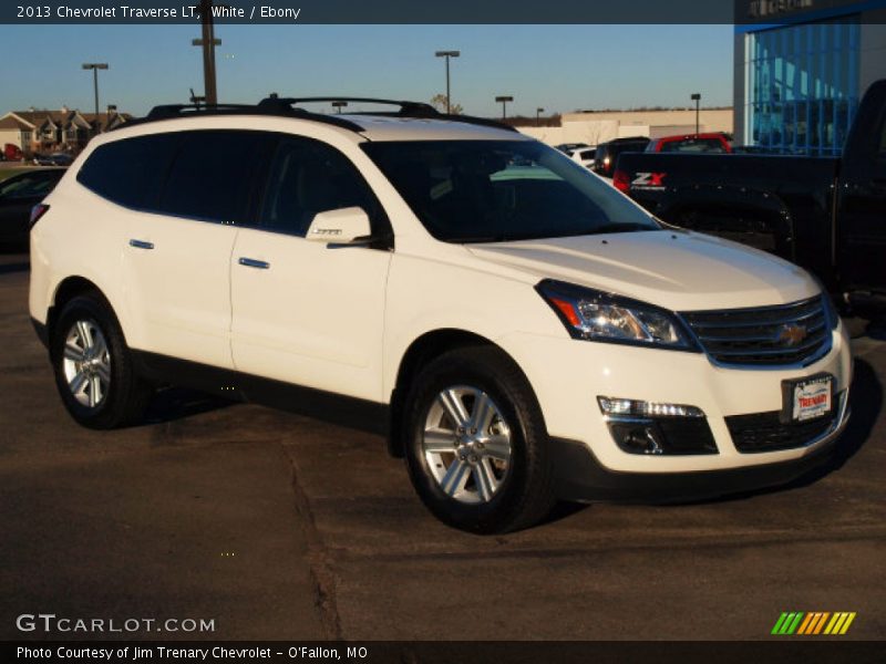 White / Ebony 2013 Chevrolet Traverse LT