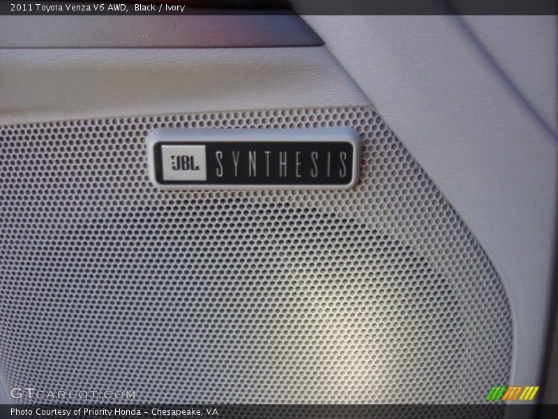 Black / Ivory 2011 Toyota Venza V6 AWD