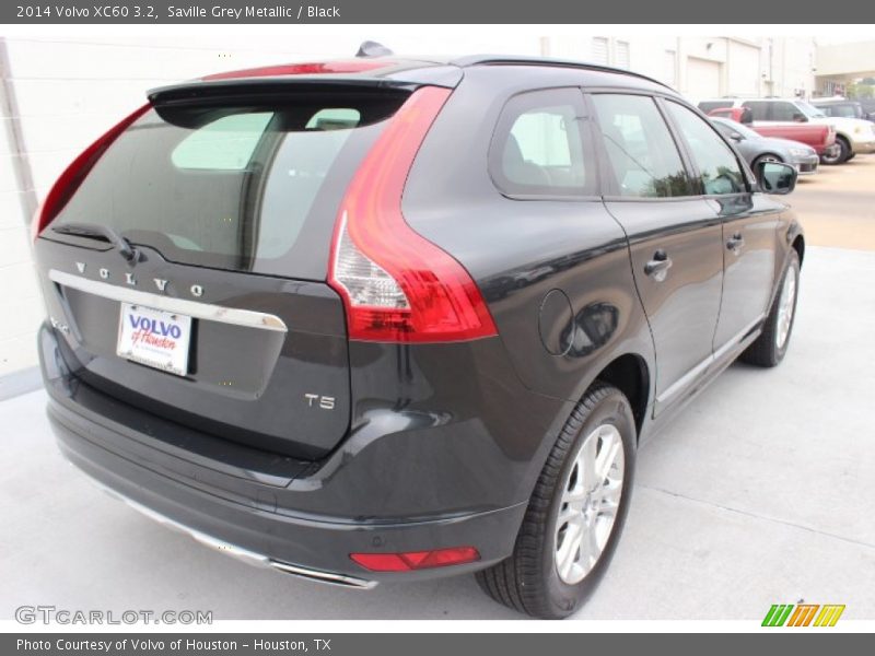 Saville Grey Metallic / Black 2014 Volvo XC60 3.2