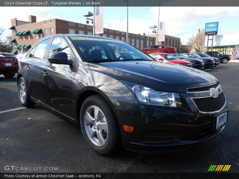 Tungsten Metallic / Jet Black 2014 Chevrolet Cruze LT