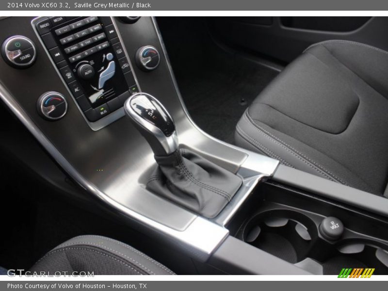 Saville Grey Metallic / Black 2014 Volvo XC60 3.2