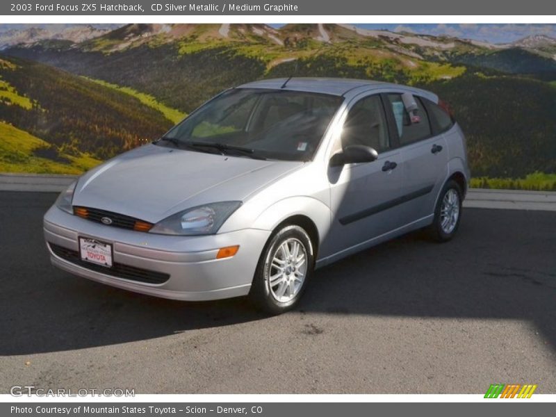 CD Silver Metallic / Medium Graphite 2003 Ford Focus ZX5 Hatchback