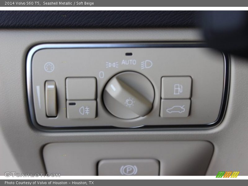 Seashell Metallic / Soft Beige 2014 Volvo S60 T5