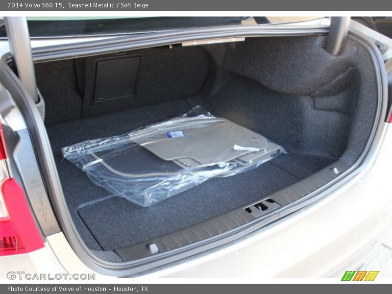Seashell Metallic / Soft Beige 2014 Volvo S60 T5