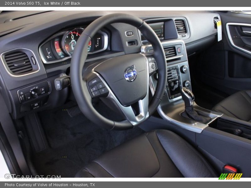 Ice White / Off Black 2014 Volvo S60 T5