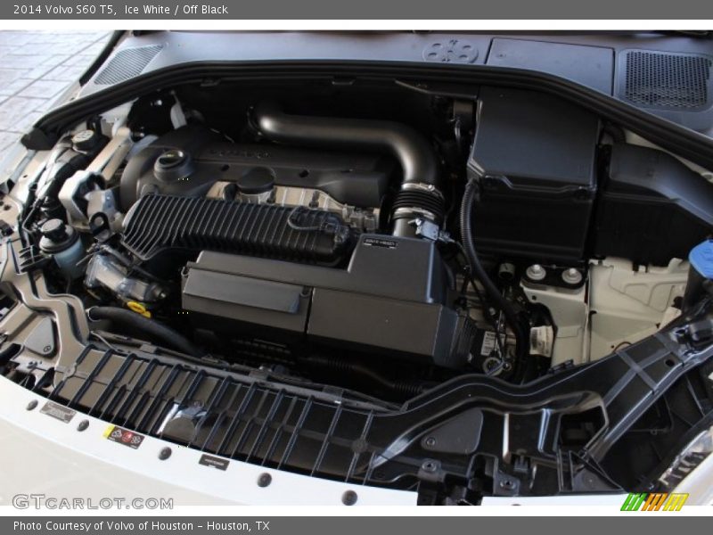 Ice White / Off Black 2014 Volvo S60 T5