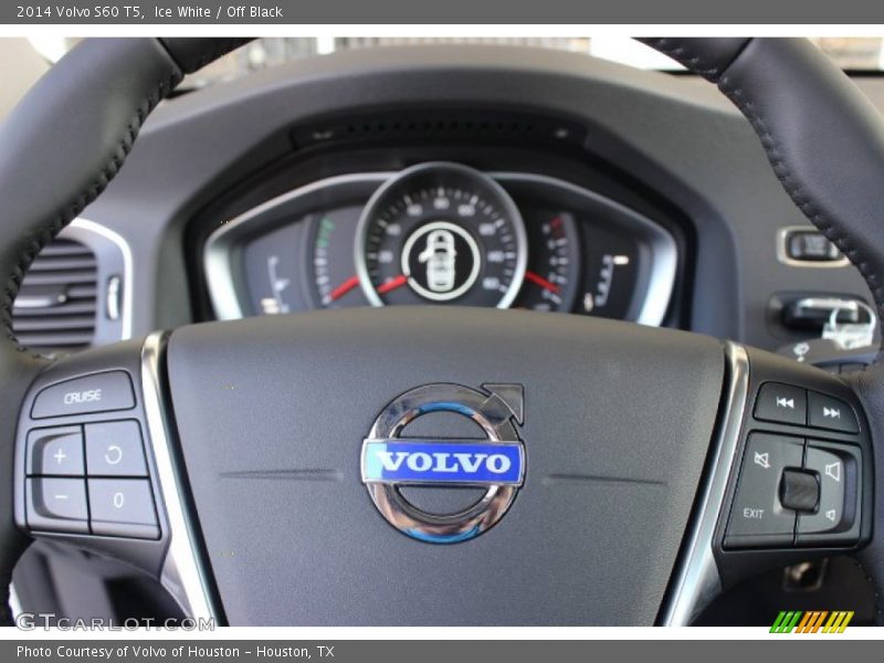 Ice White / Off Black 2014 Volvo S60 T5
