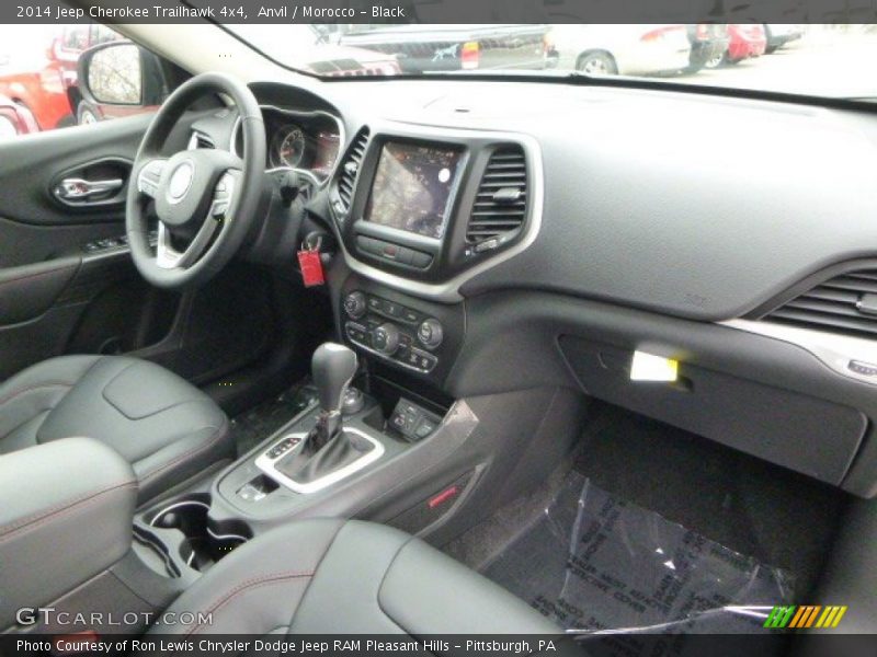 Dashboard of 2014 Cherokee Trailhawk 4x4