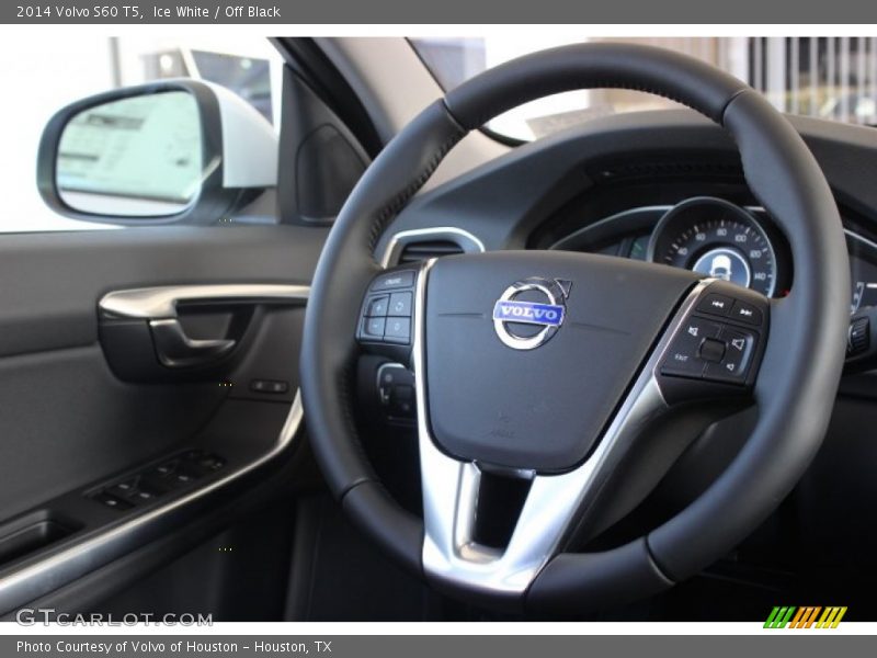 Ice White / Off Black 2014 Volvo S60 T5