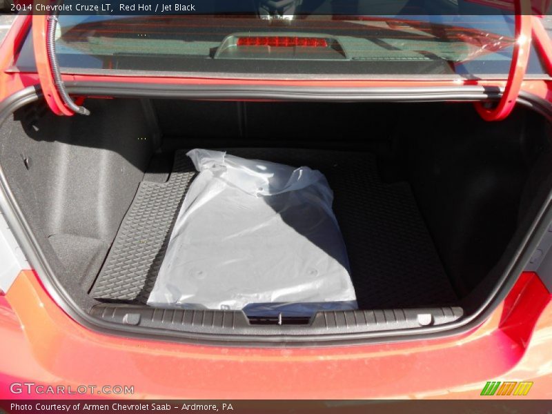 Red Hot / Jet Black 2014 Chevrolet Cruze LT