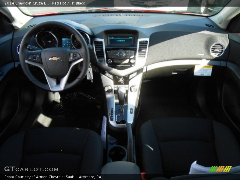 Red Hot / Jet Black 2014 Chevrolet Cruze LT