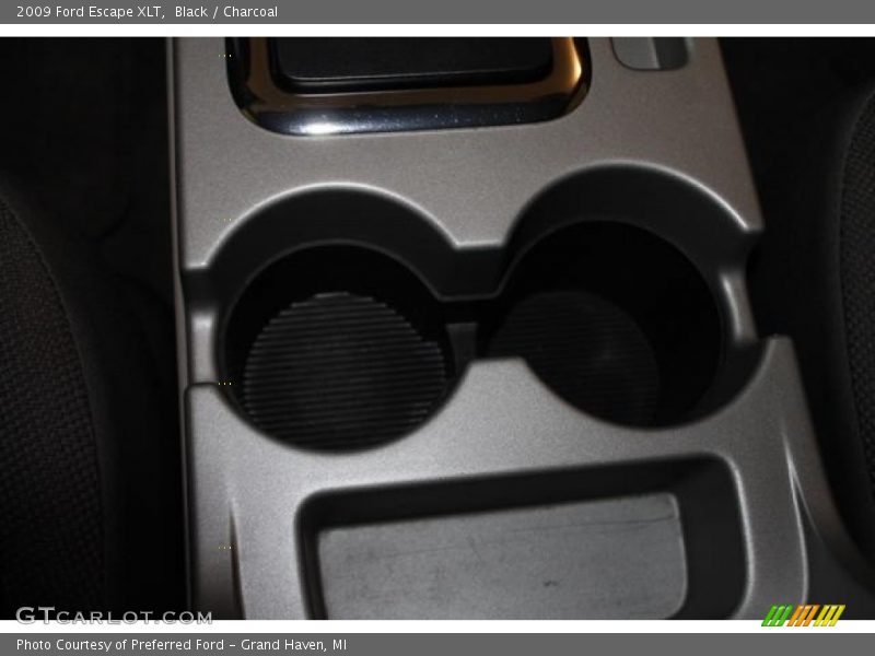 Black / Charcoal 2009 Ford Escape XLT
