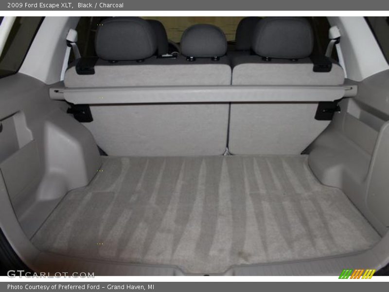 Black / Charcoal 2009 Ford Escape XLT