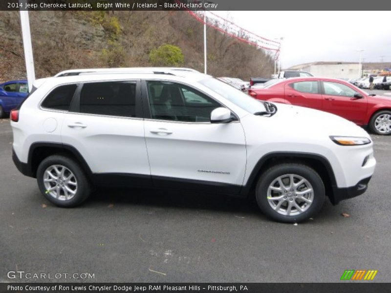 Bright White / Iceland - Black/Iceland Gray 2014 Jeep Cherokee Latitude
