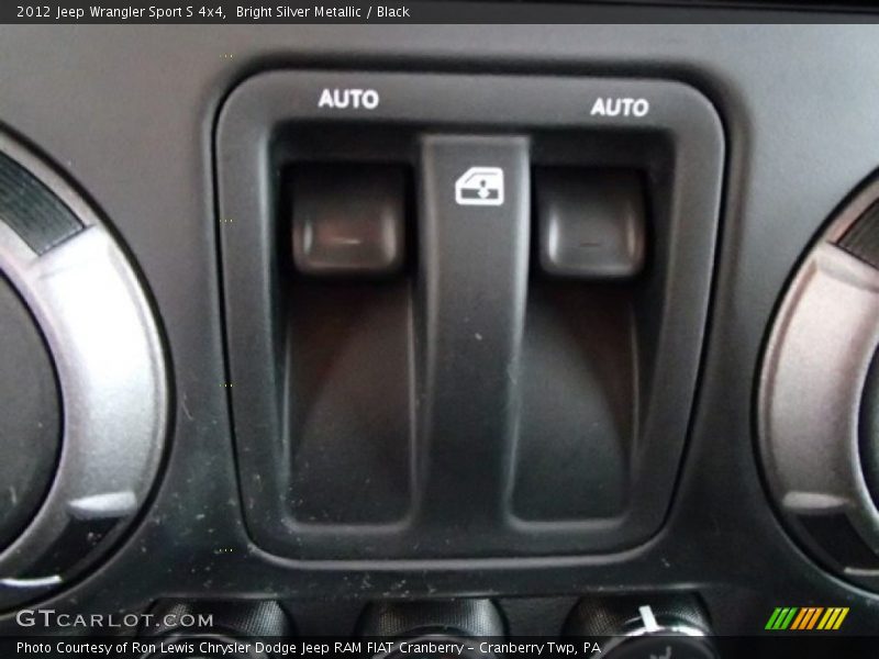 Bright Silver Metallic / Black 2012 Jeep Wrangler Sport S 4x4
