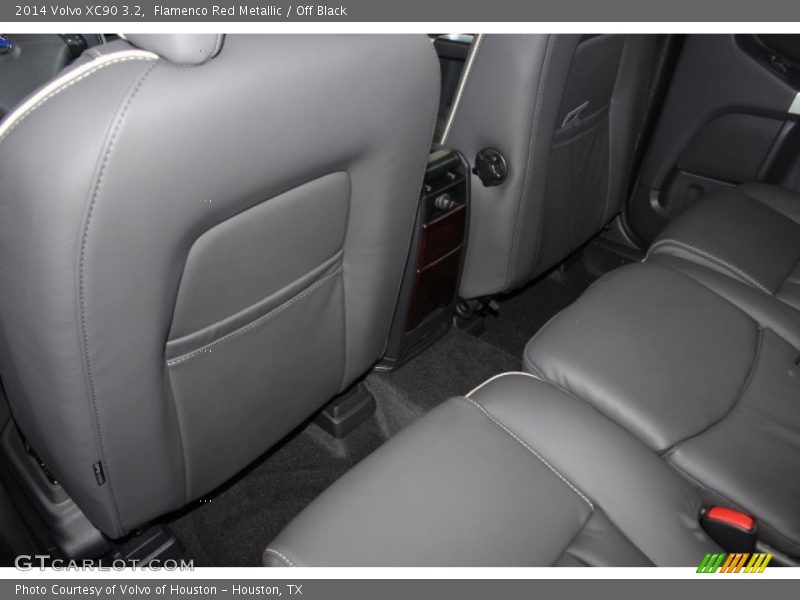 Flamenco Red Metallic / Off Black 2014 Volvo XC90 3.2