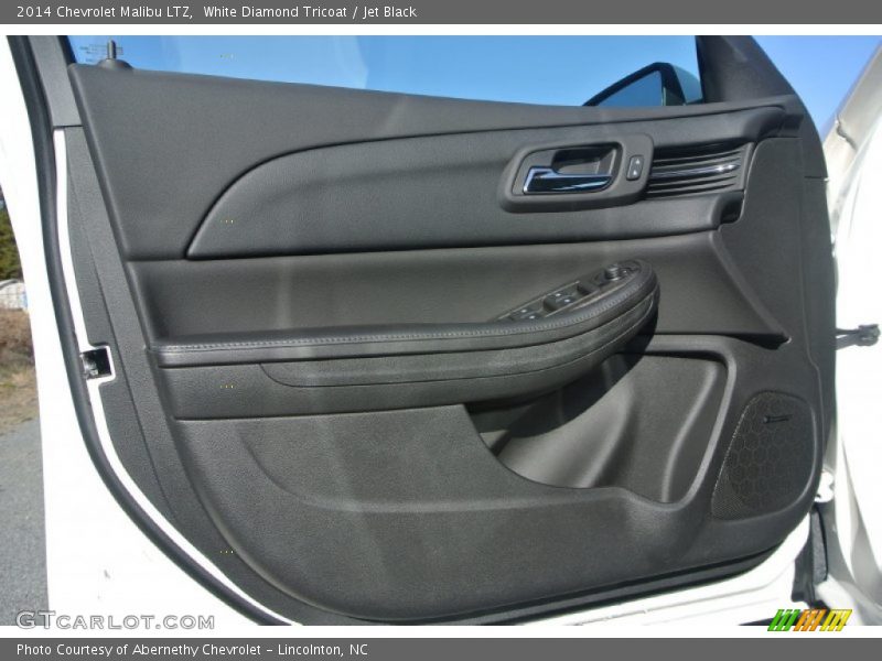 White Diamond Tricoat / Jet Black 2014 Chevrolet Malibu LTZ