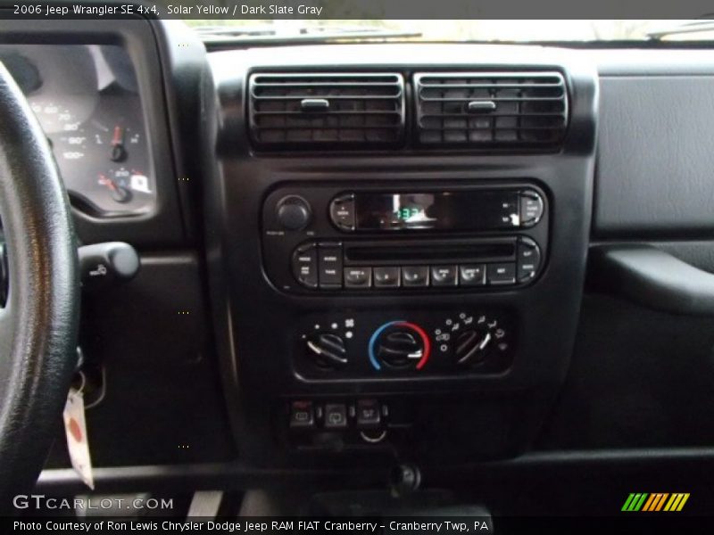 Solar Yellow / Dark Slate Gray 2006 Jeep Wrangler SE 4x4