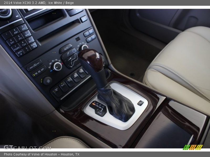 Ice White / Beige 2014 Volvo XC90 3.2 AWD