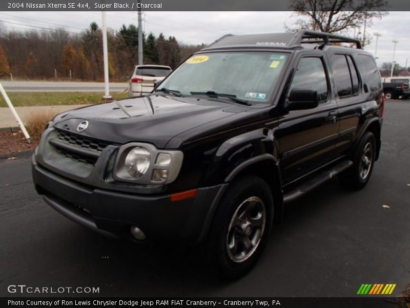 Super Black / Charcoal 2004 Nissan Xterra SE 4x4