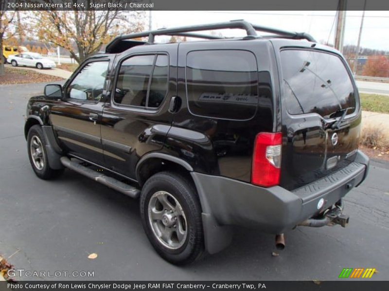 Super Black / Charcoal 2004 Nissan Xterra SE 4x4