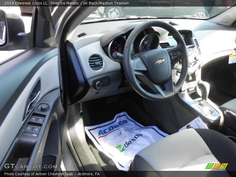 Silver Ice Metallic / Jet Black/Medium Titanium 2014 Chevrolet Cruze LS