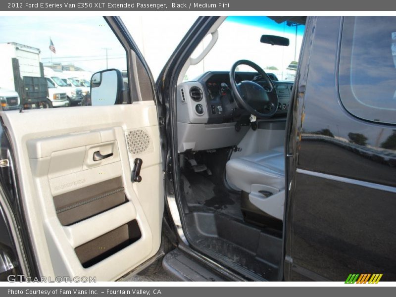 Black / Medium Flint 2012 Ford E Series Van E350 XLT Extended Passenger