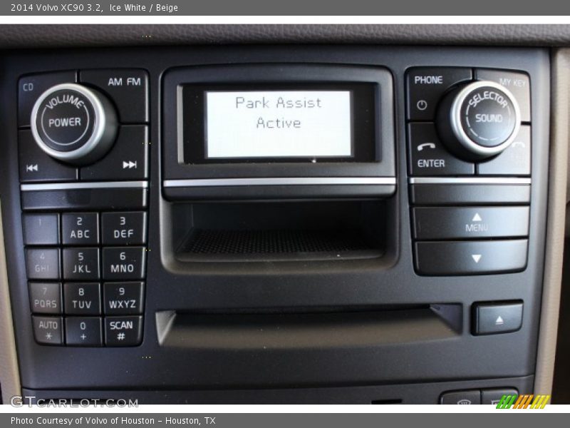Ice White / Beige 2014 Volvo XC90 3.2