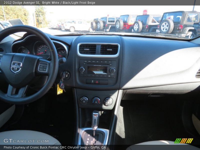 Bright White / Black/Light Frost Beige 2012 Dodge Avenger SE