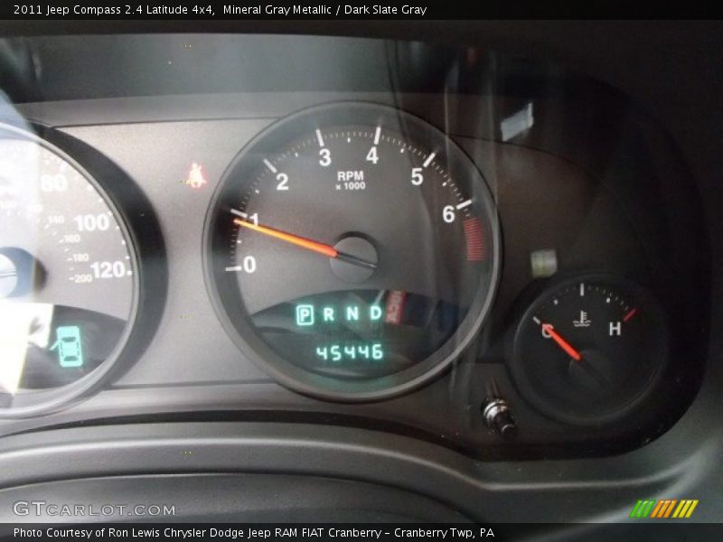 Mineral Gray Metallic / Dark Slate Gray 2011 Jeep Compass 2.4 Latitude 4x4