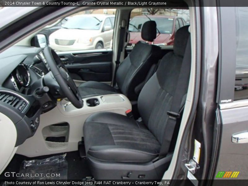  2014 Town & Country Touring-L Black/Light Graystone Interior