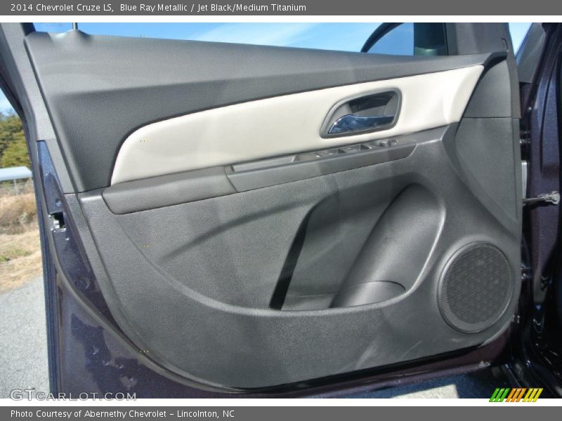 Blue Ray Metallic / Jet Black/Medium Titanium 2014 Chevrolet Cruze LS