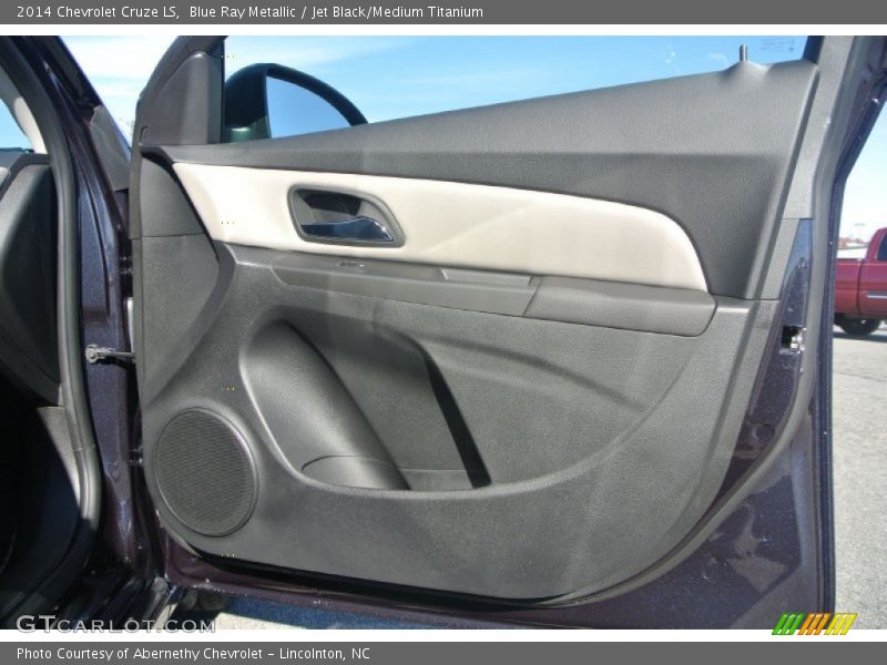 Blue Ray Metallic / Jet Black/Medium Titanium 2014 Chevrolet Cruze LS