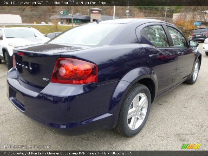 True Blue Pearl / Black/Light Frost Beige 2014 Dodge Avenger SXT