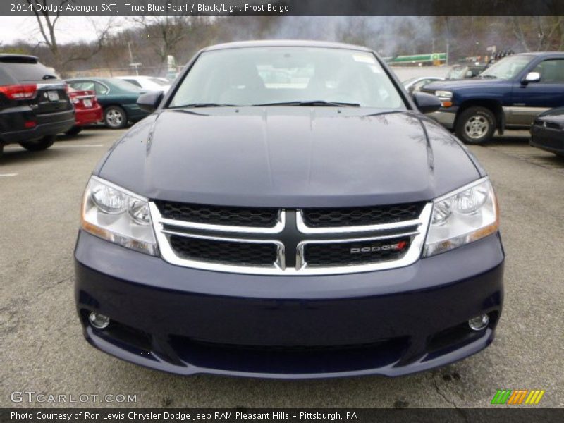 True Blue Pearl / Black/Light Frost Beige 2014 Dodge Avenger SXT