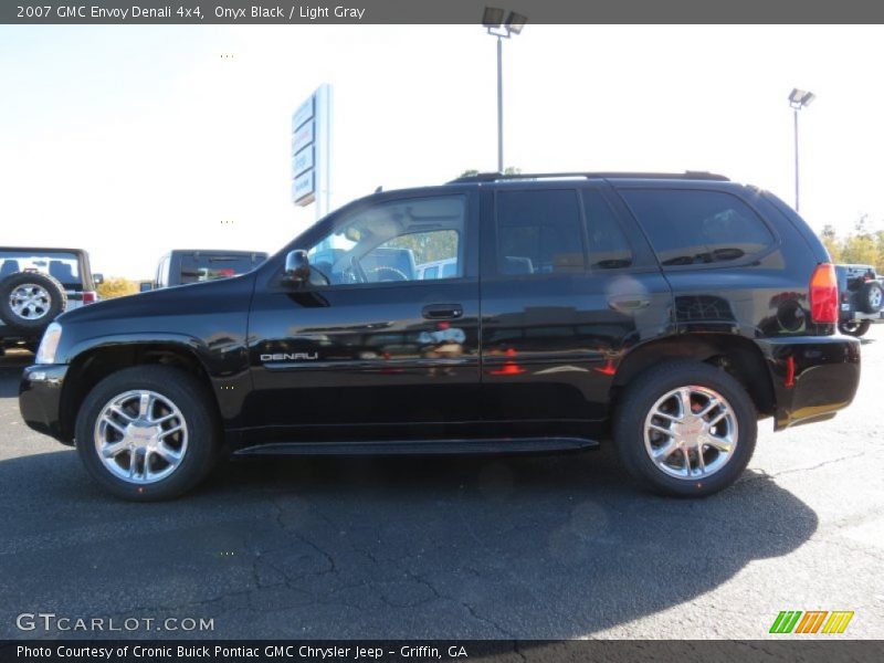 Onyx Black / Light Gray 2007 GMC Envoy Denali 4x4