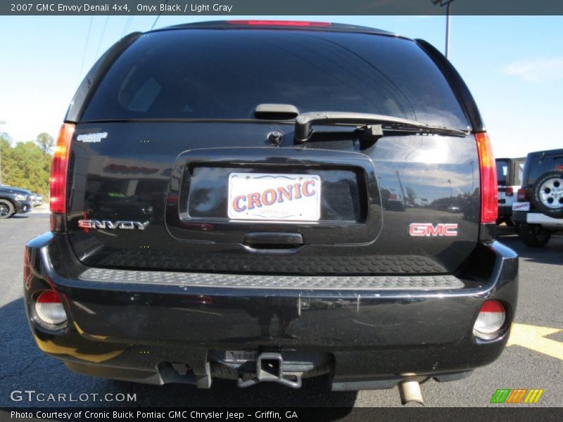 Onyx Black / Light Gray 2007 GMC Envoy Denali 4x4