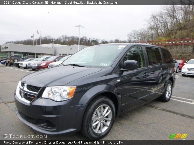 Maximum Steel Metallic / Black/Light Graystone 2014 Dodge Grand Caravan SE