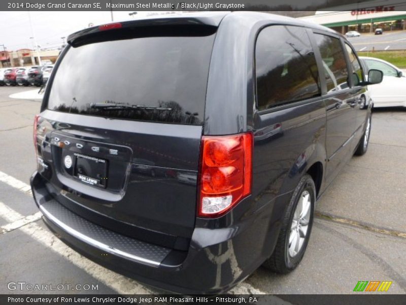 Maximum Steel Metallic / Black/Light Graystone 2014 Dodge Grand Caravan SE