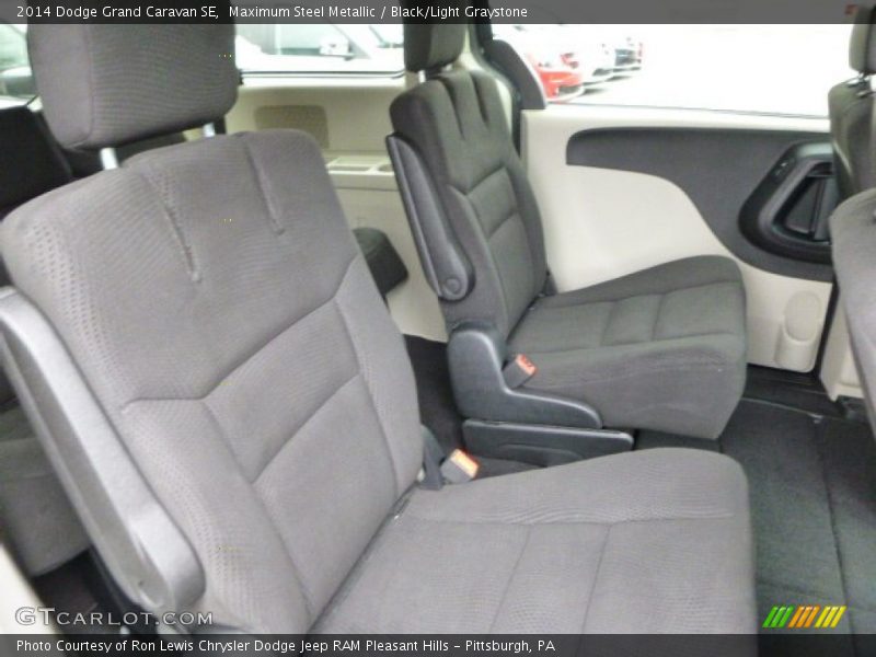 Maximum Steel Metallic / Black/Light Graystone 2014 Dodge Grand Caravan SE