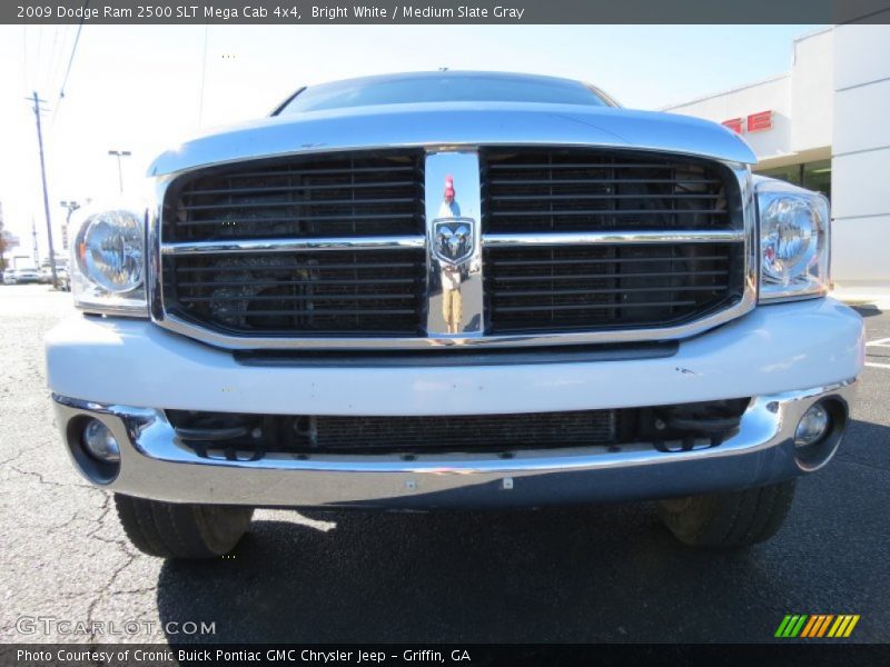 Bright White / Medium Slate Gray 2009 Dodge Ram 2500 SLT Mega Cab 4x4