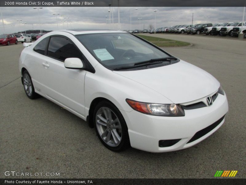 Front 3/4 View of 2008 Civic Si Coupe