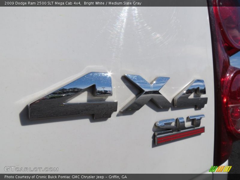 Bright White / Medium Slate Gray 2009 Dodge Ram 2500 SLT Mega Cab 4x4