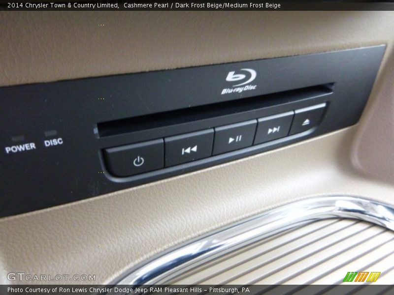 Cashmere Pearl / Dark Frost Beige/Medium Frost Beige 2014 Chrysler Town & Country Limited