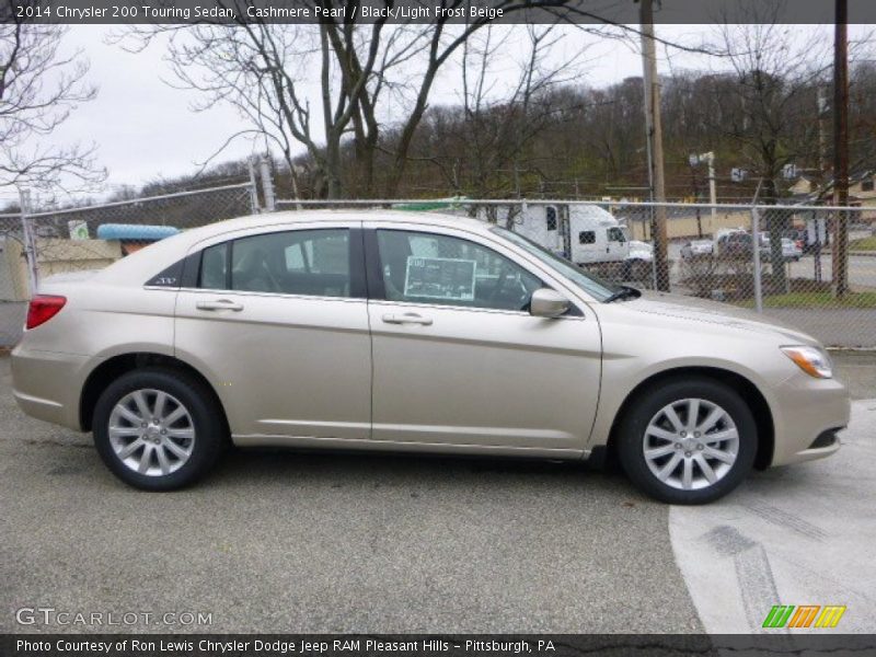 Cashmere Pearl / Black/Light Frost Beige 2014 Chrysler 200 Touring Sedan