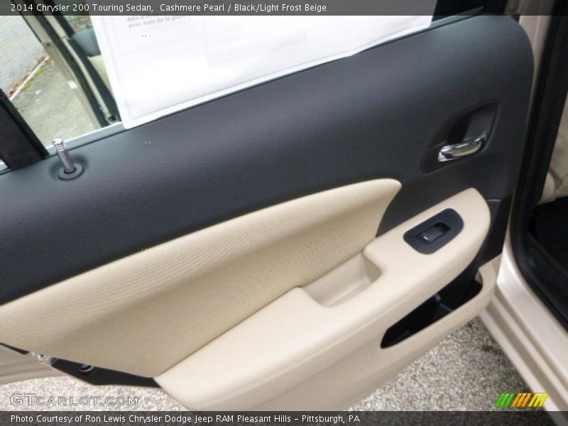 Cashmere Pearl / Black/Light Frost Beige 2014 Chrysler 200 Touring Sedan
