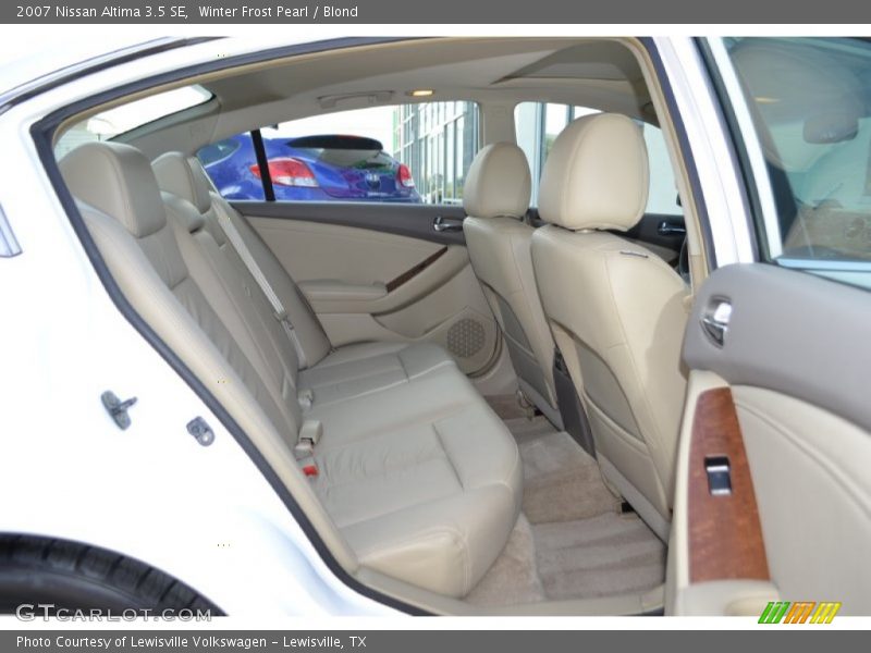 Winter Frost Pearl / Blond 2007 Nissan Altima 3.5 SE