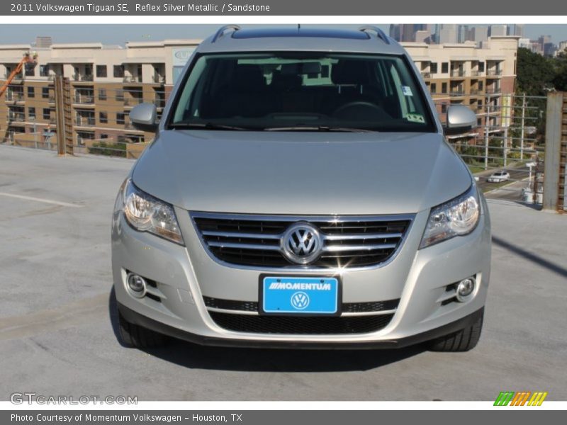 Reflex Silver Metallic / Sandstone 2011 Volkswagen Tiguan SE