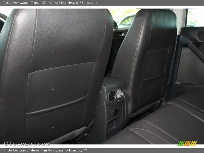 Reflex Silver Metallic / Sandstone 2011 Volkswagen Tiguan SE