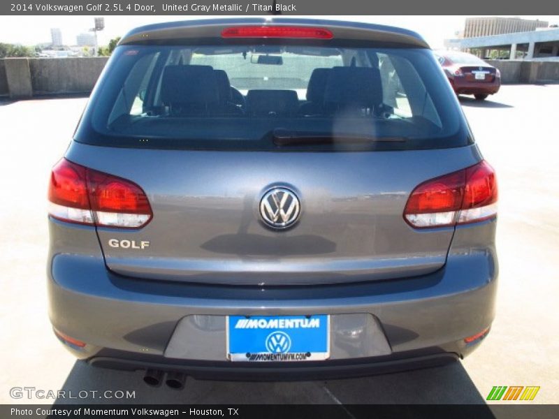 United Gray Metallic / Titan Black 2014 Volkswagen Golf 2.5L 4 Door